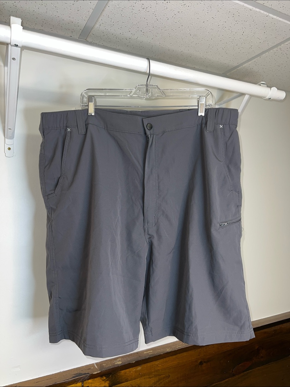 Men's Wrangler Gray Performance Shorts - Lightweight Stretch- 42